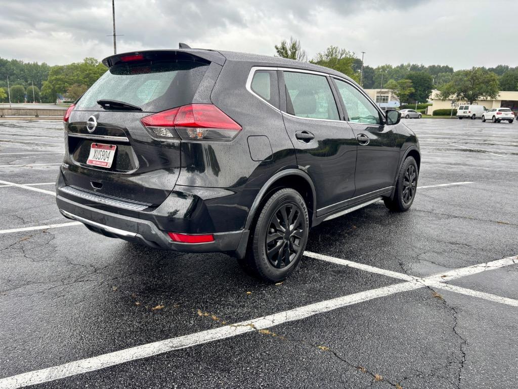 2018 Nissan Rogue - $7,999