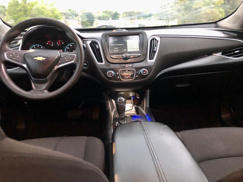 2018 Chevrolet Malibu LT photo