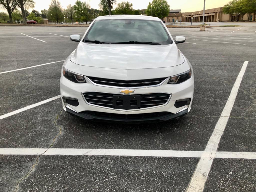 2018 Chevrolet Malibu LT photo