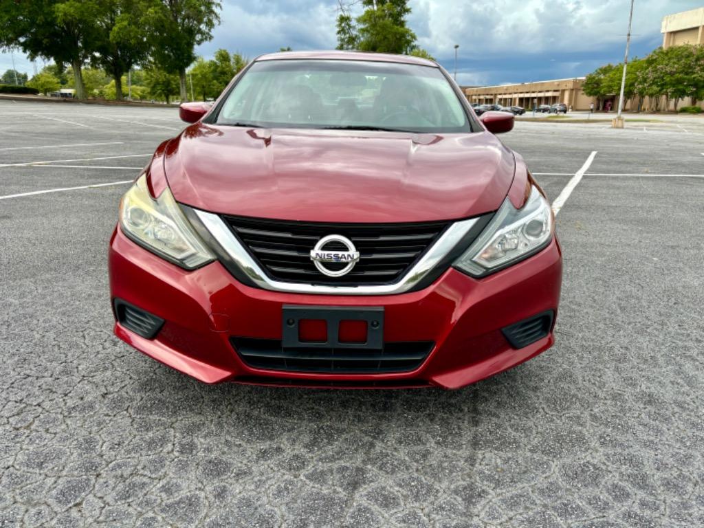 2018 Nissan Altima - $7,999