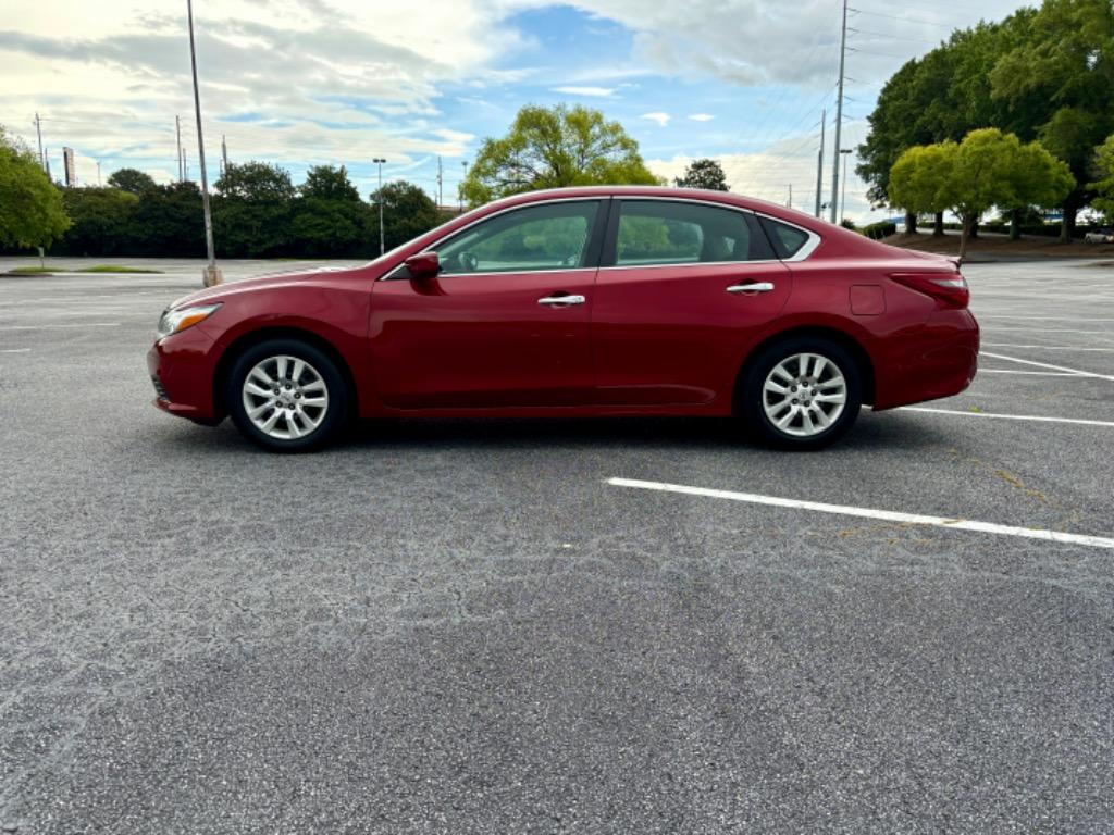 2018 Nissan Altima - $7,999