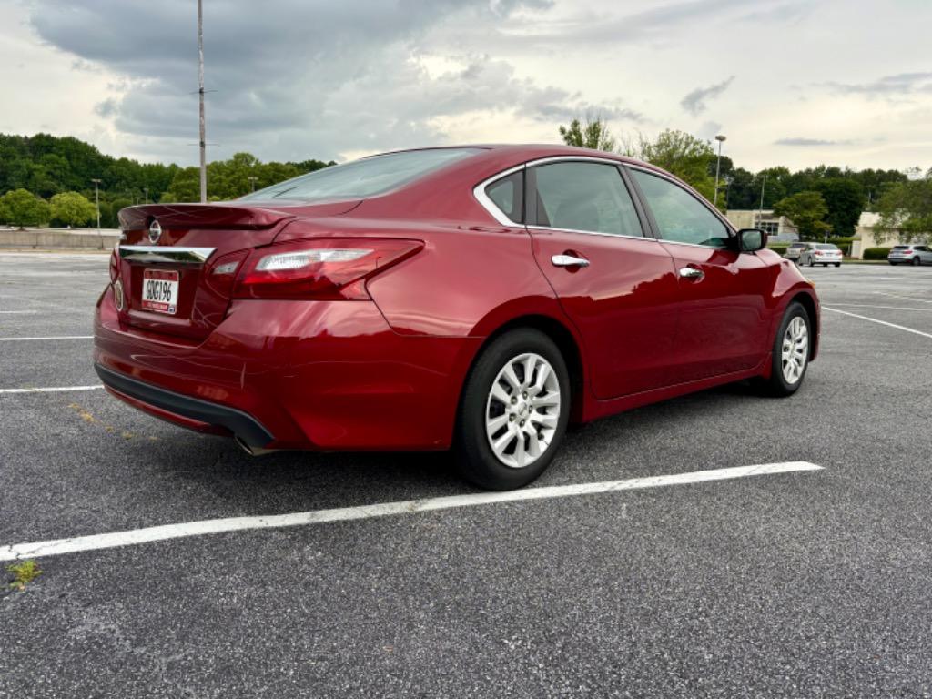 2018 Nissan Altima - $7,999