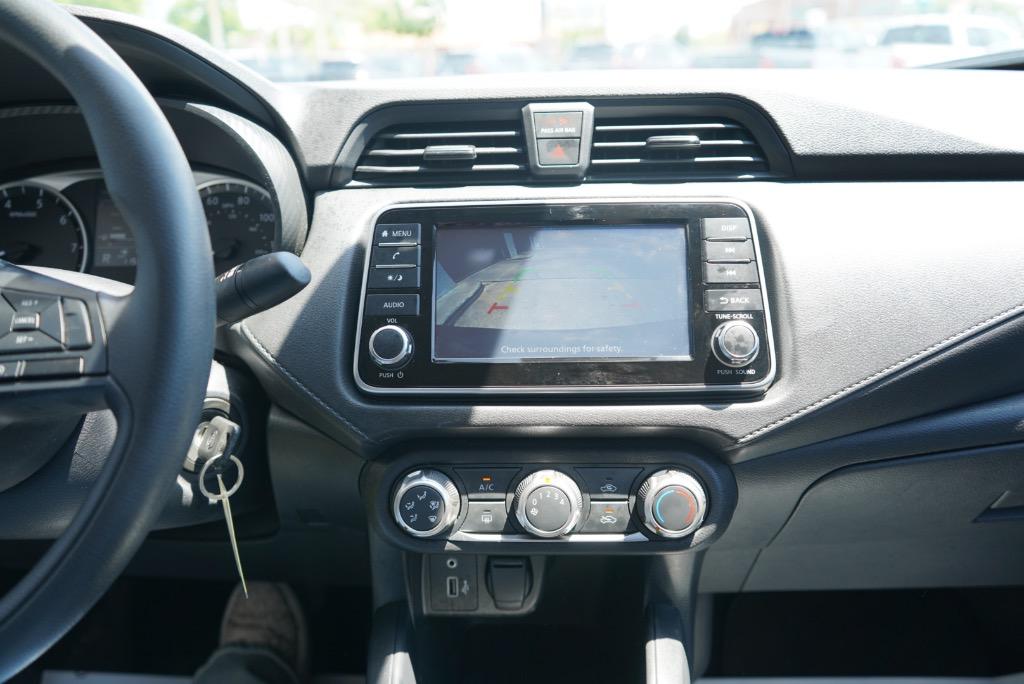 2025 Nissan Versa