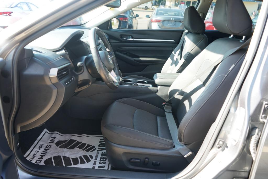 2020 Nissan Altima