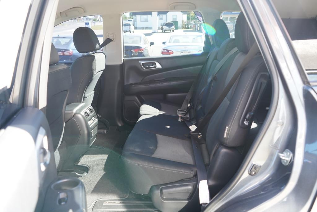 2018 Nissan Pathfinder