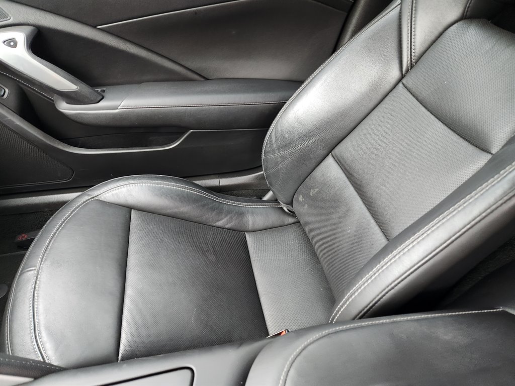 2015 CHEVROLET Corvette Coupe - $38,900
