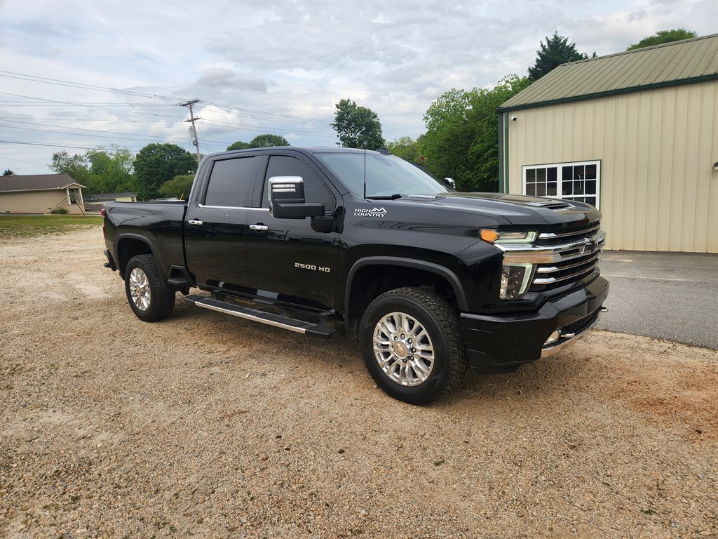 2021 Chevrolet Silverado 2500 High Country photo