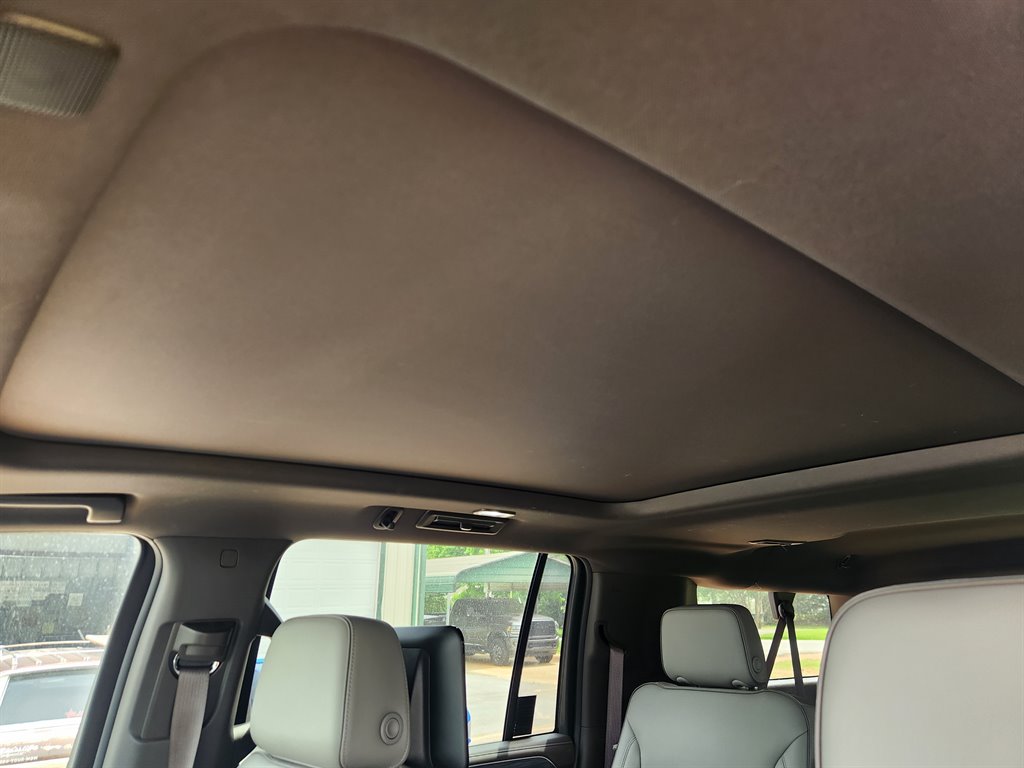 2021 GMC Yukon XL 1500 SLT photo