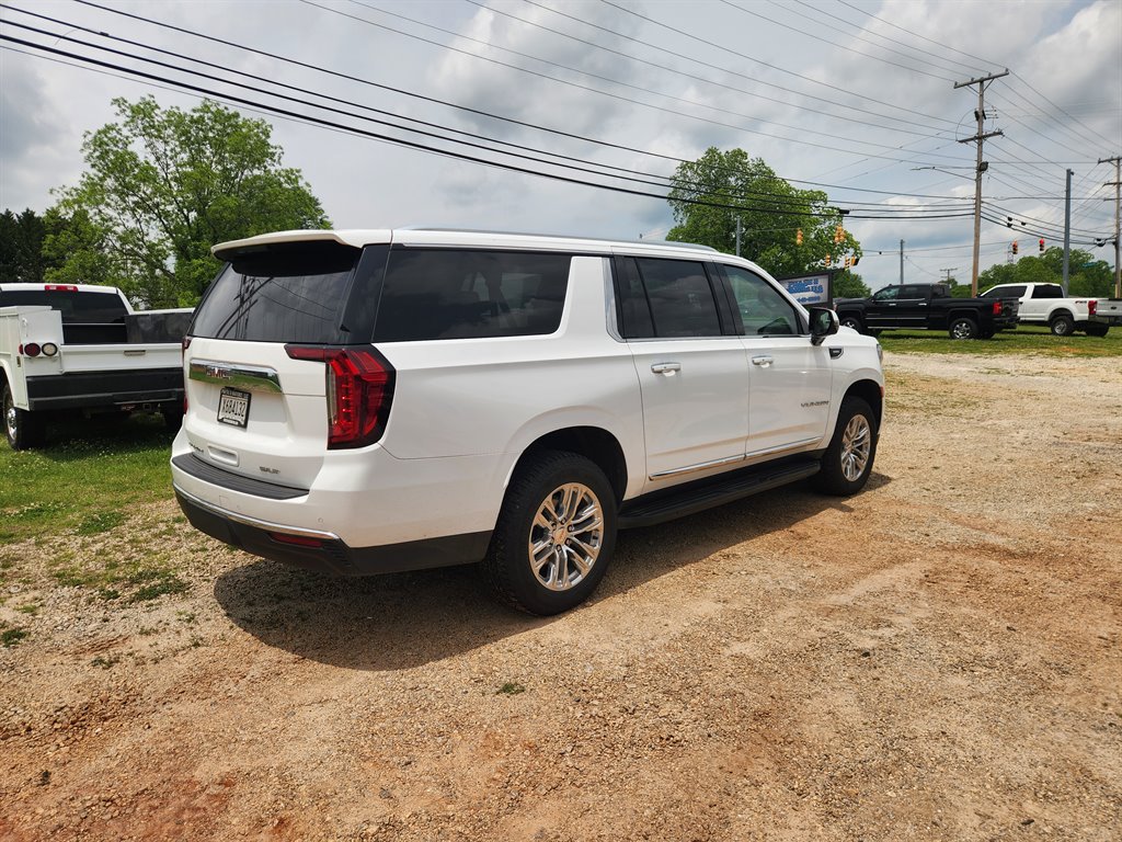 2021 GMC Yukon XL 1500 SLT photo