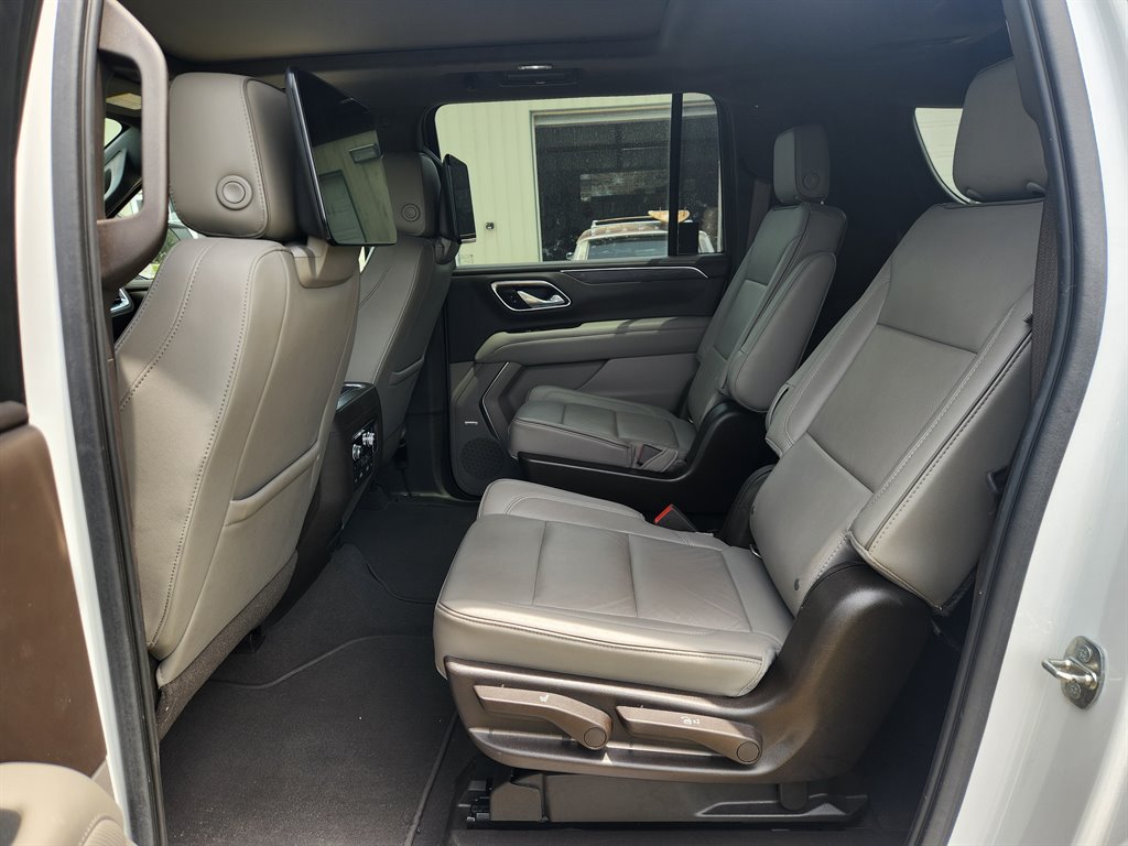 2021 GMC Yukon XL 1500 SLT photo