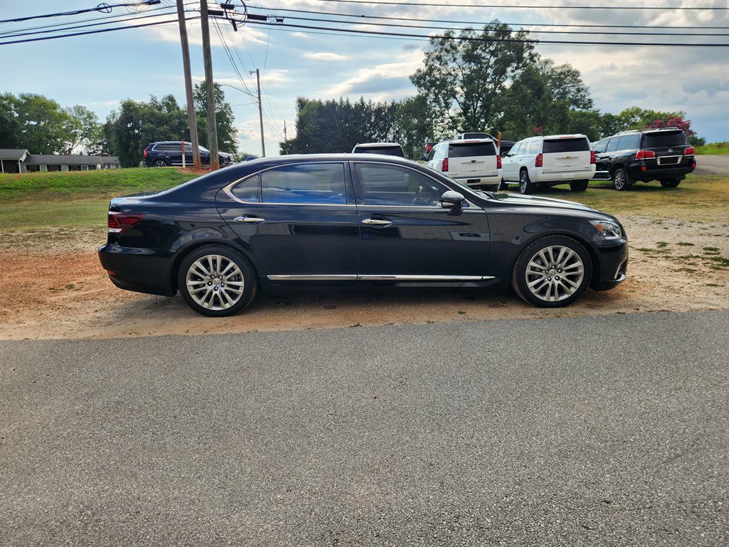 2017 Lexus LS