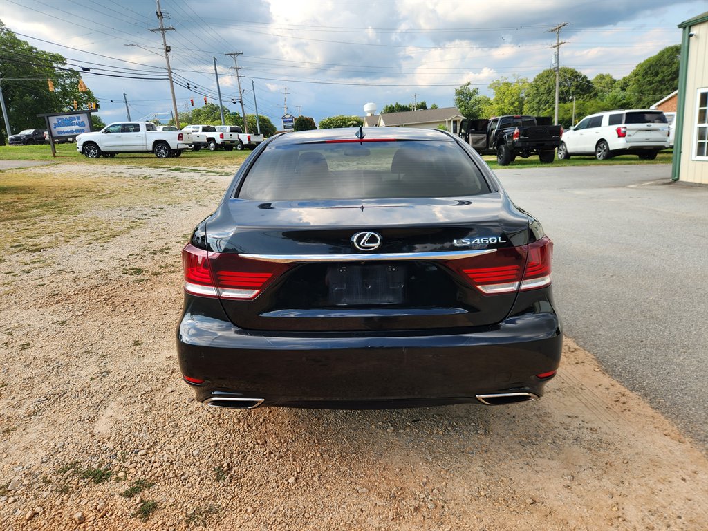 2017 Lexus LS