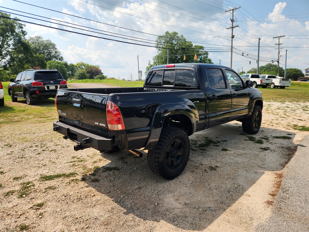 2006 Toyota Tacoma - $7,900