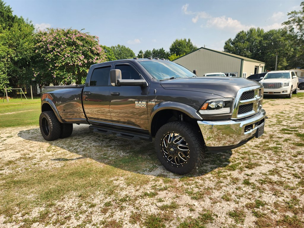 2018 Ram 3500 - $26,900