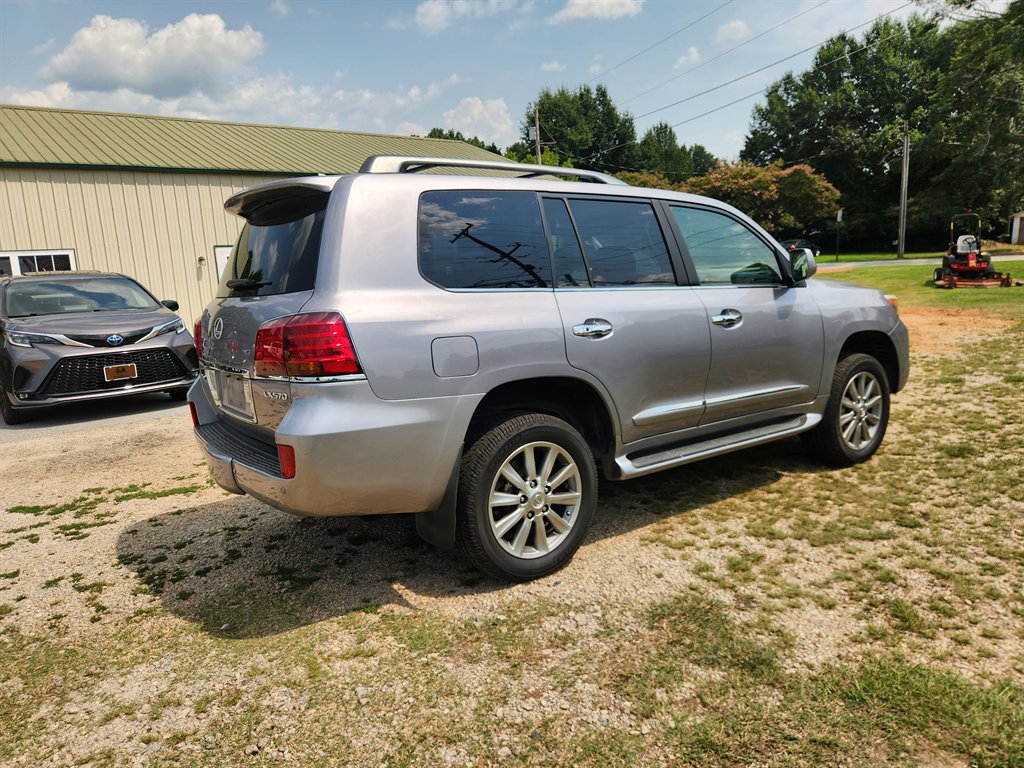2011 Lexus LX