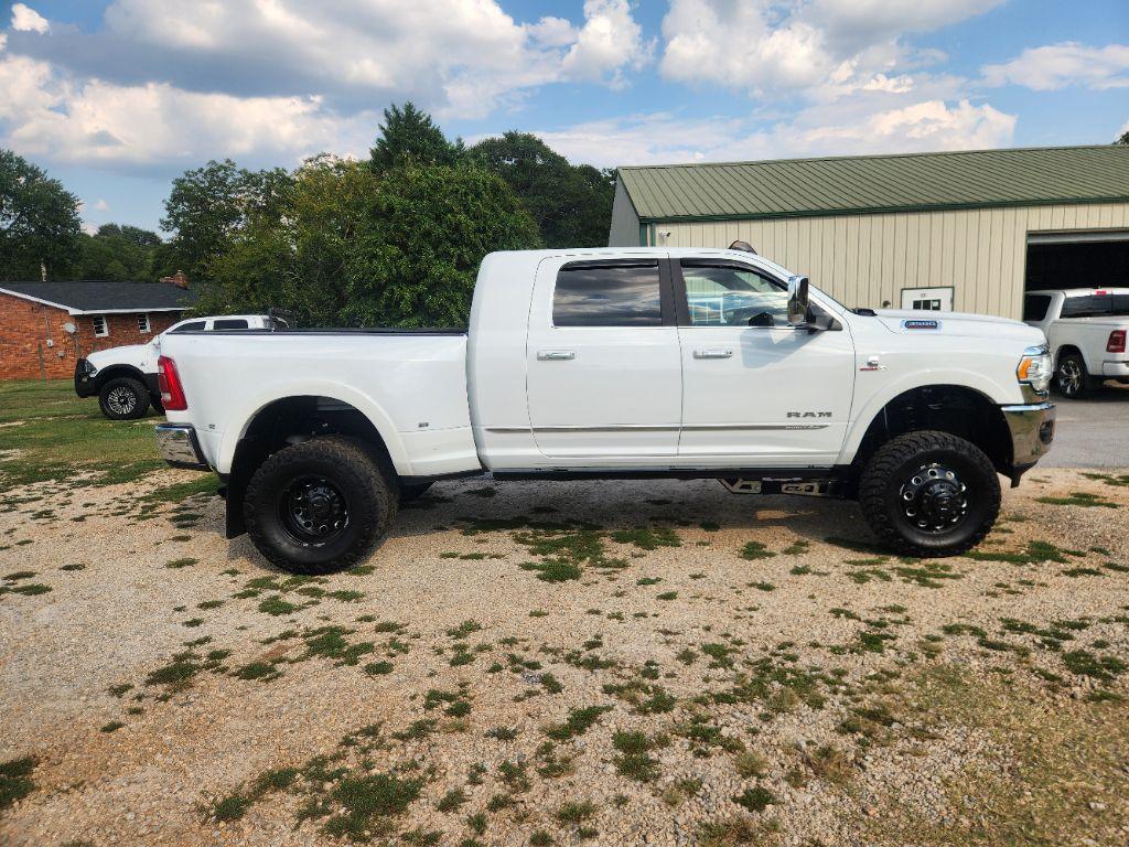 2022 Ram 3500 - $45,900