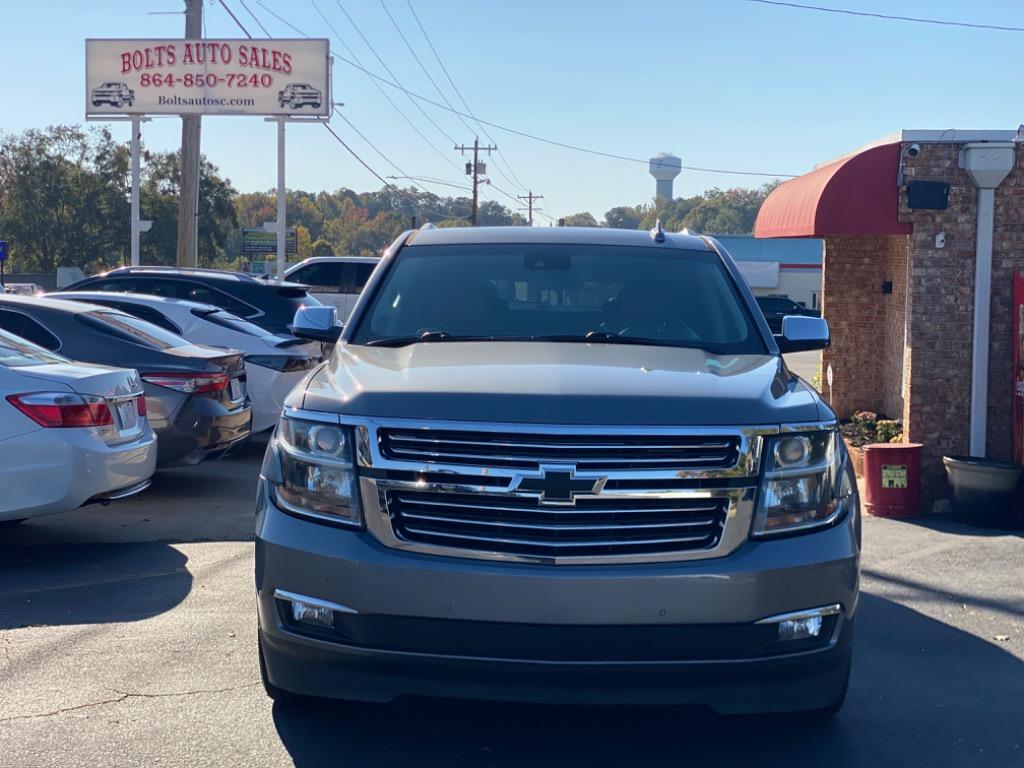 2019 Chevrolet Suburban 1500 Premier photo