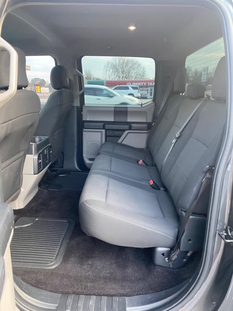 2017 Ford F150 XLT photo