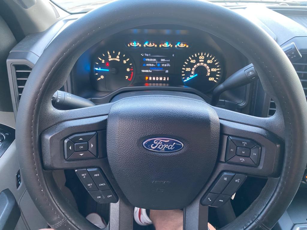 2017 Ford F150 XLT photo