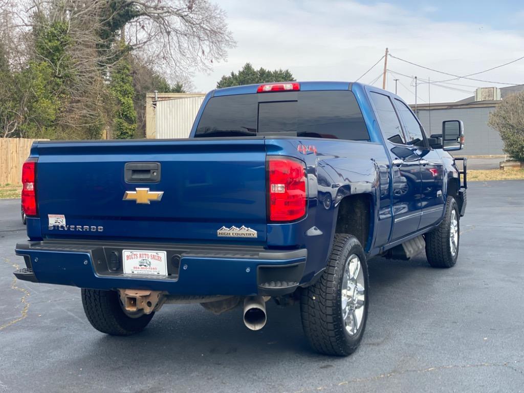 2018 Chevrolet Silverado 2500 High Country photo