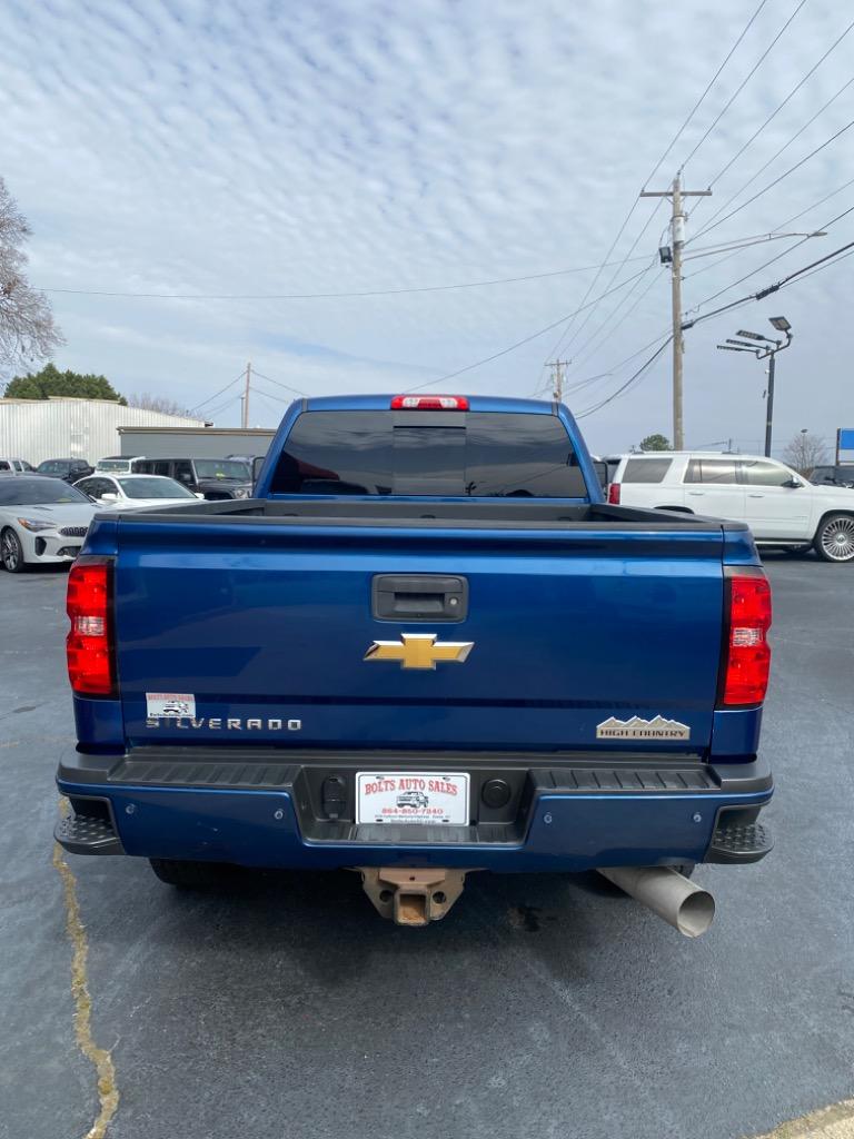 2018 Chevrolet Silverado 2500 High Country photo