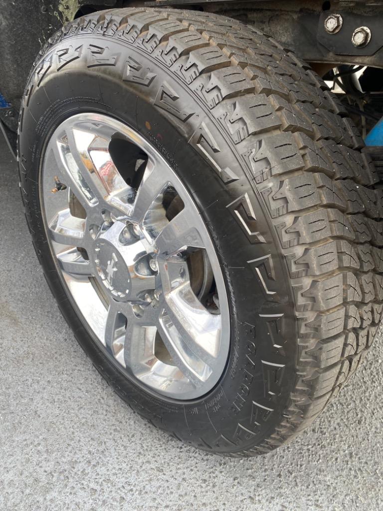 2018 Chevrolet Silverado 2500 High Country photo