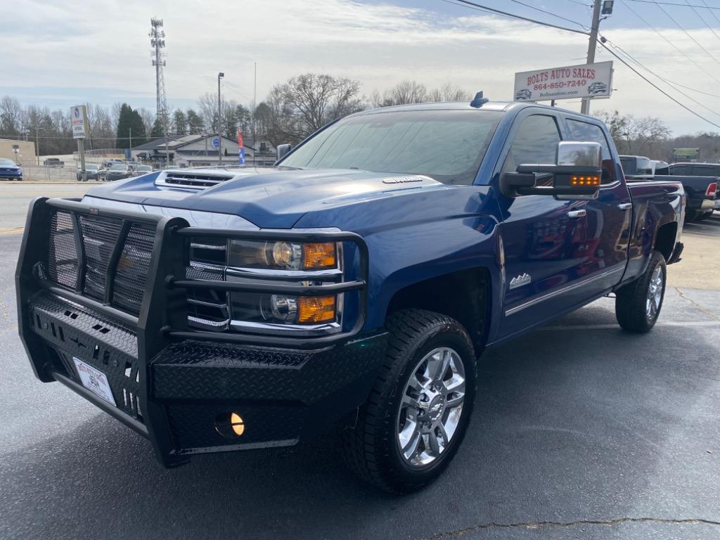 2018 Chevrolet Silverado 2500 High Country photo