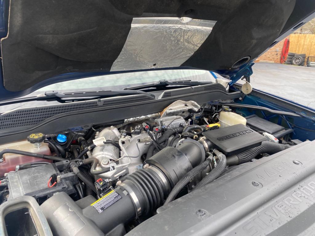 2018 Chevrolet Silverado 2500 High Country photo