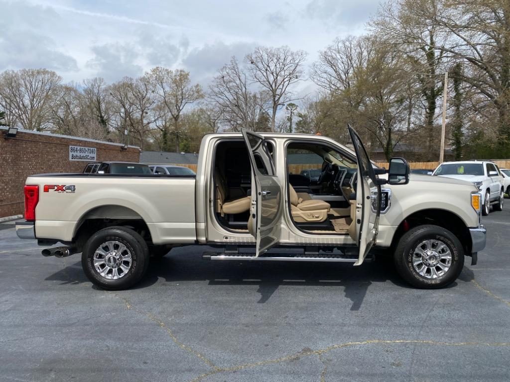2017 Ford F250sd Lariat photo