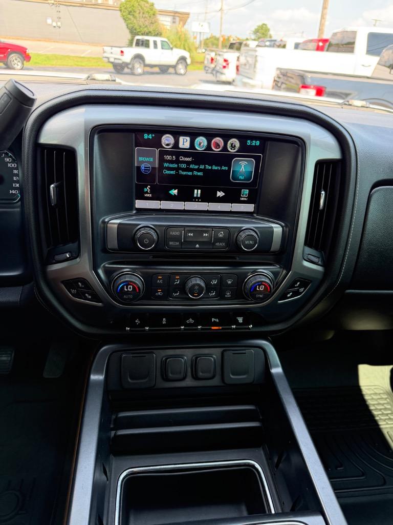 2015 Chevrolet Silverado - $28,999