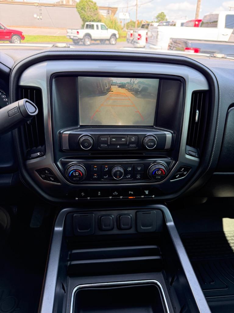 2015 Chevrolet Silverado - $28,999