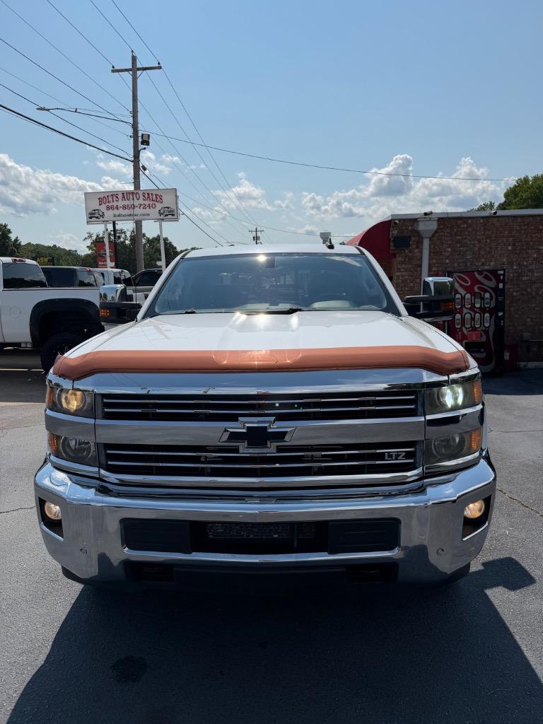 2015 Chevrolet Silverado - $28,999