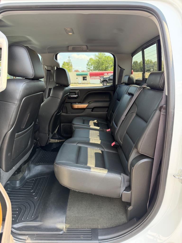 2015 Chevrolet Silverado - $28,999