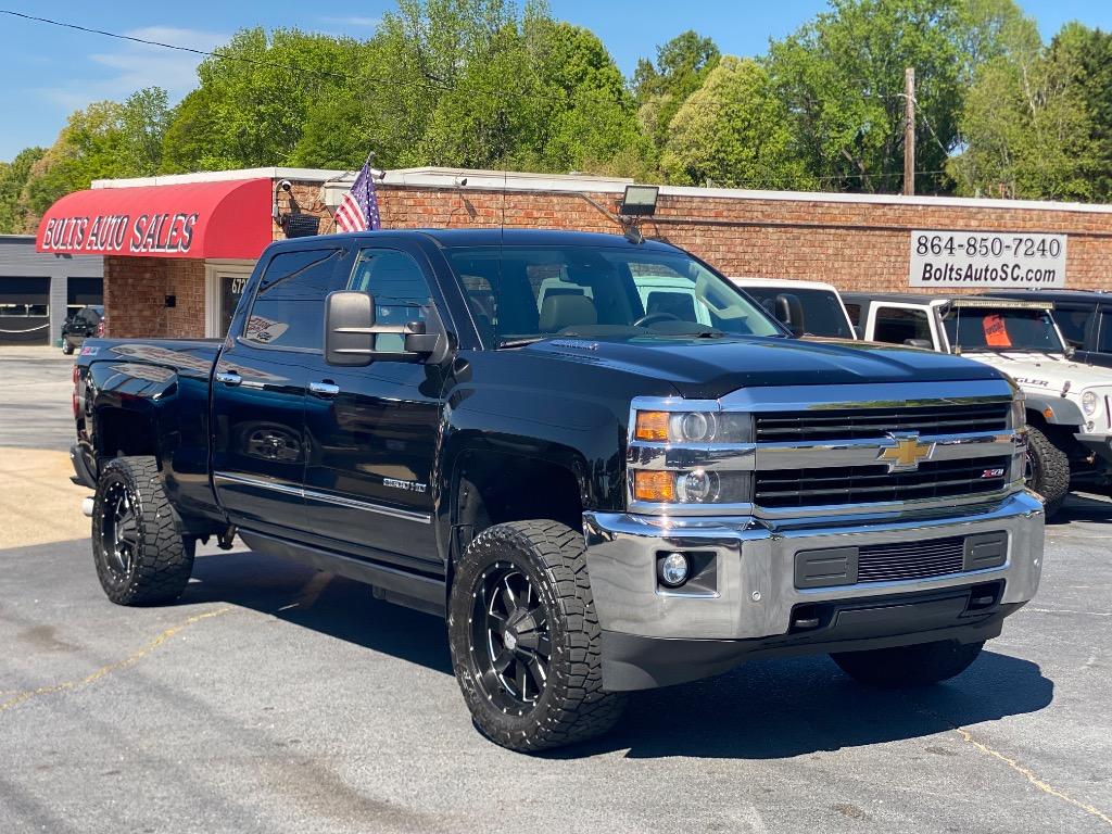 2015 Chevrolet Silverado - $37,490