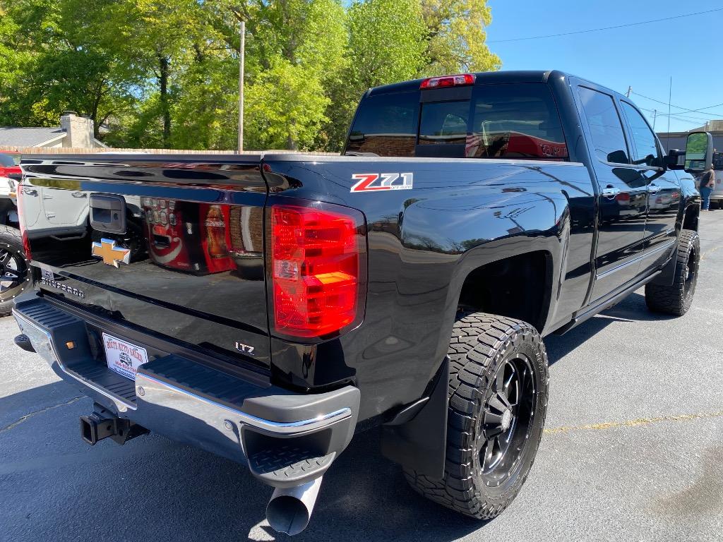 2015 Chevrolet Silverado - $37,490