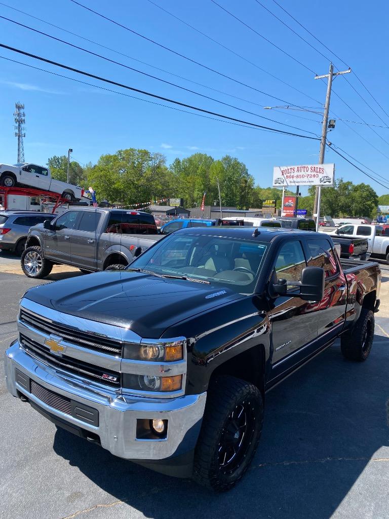 2015 Chevrolet Silverado - $37,490