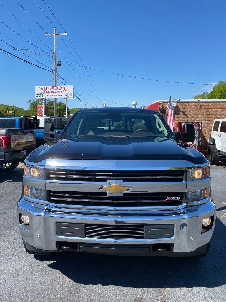 2015 Chevrolet Silverado - $37,490