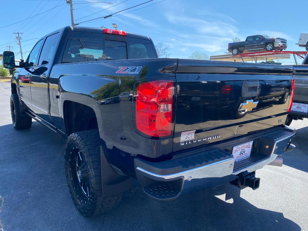 2015 Chevrolet Silverado - $37,490