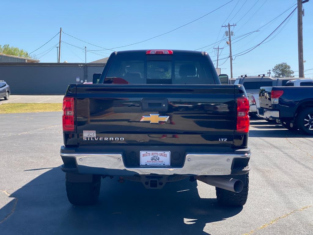 2015 Chevrolet Silverado - $37,490