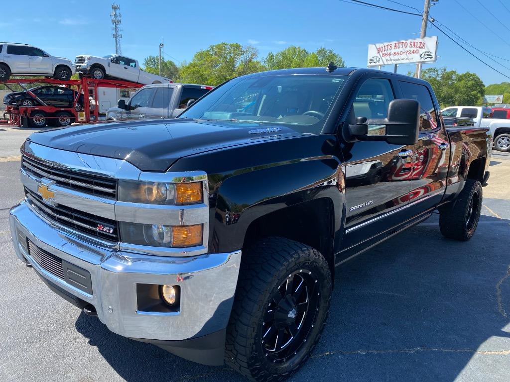 2015 Chevrolet Silverado - $37,490
