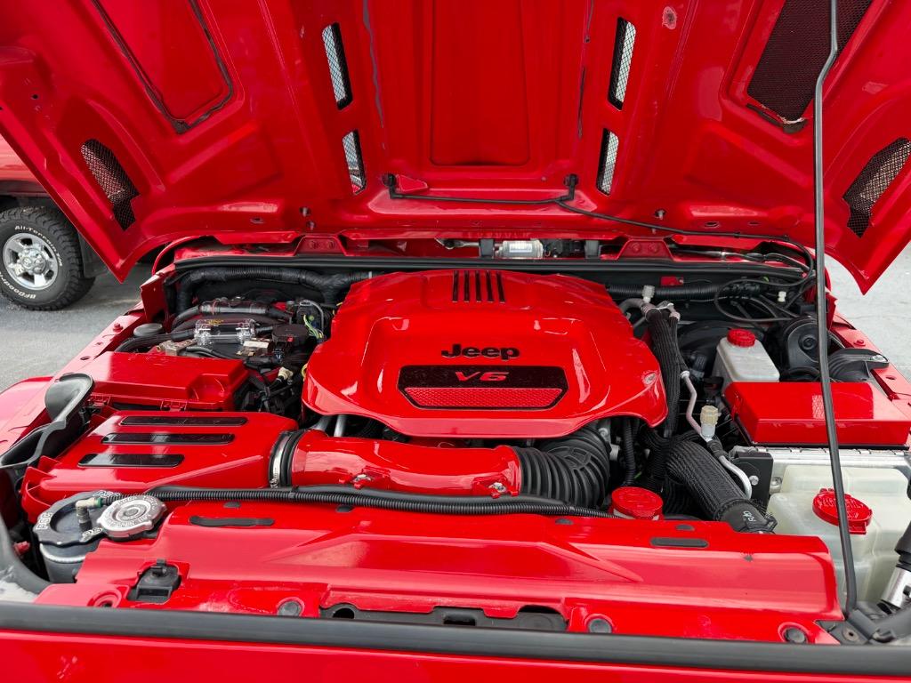 2017 Jeep Wrangler - $32,490