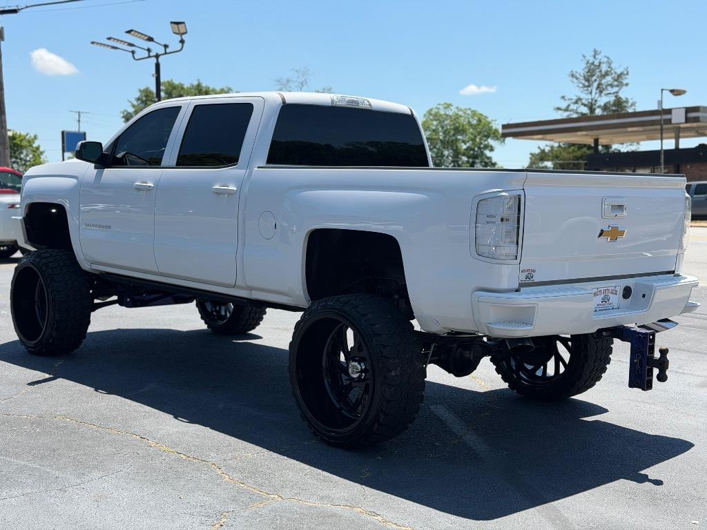 2017 Chevrolet Silverado - $33,990
