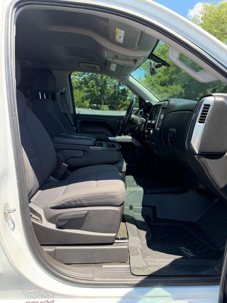 2017 Chevrolet Silverado - $33,990
