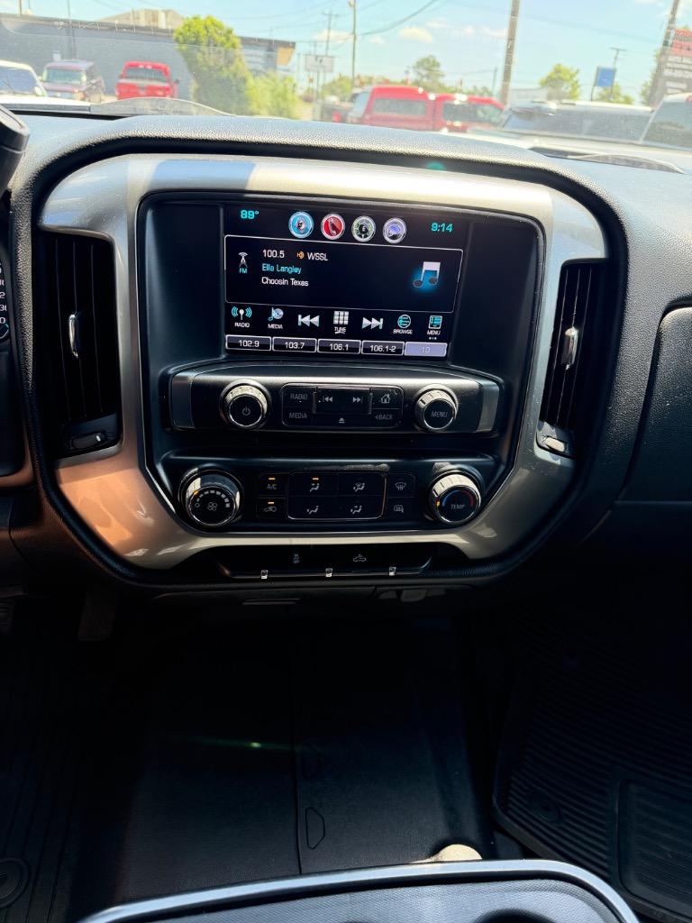 2017 Chevrolet Silverado - $33,990
