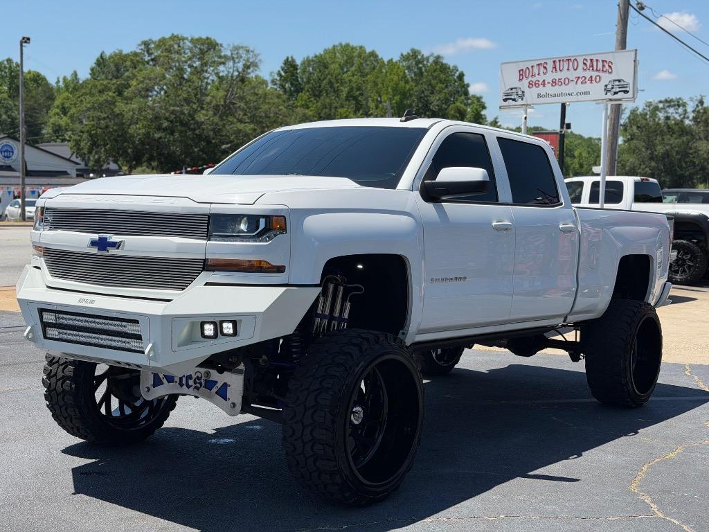 2017 Chevrolet Silverado - $33,990