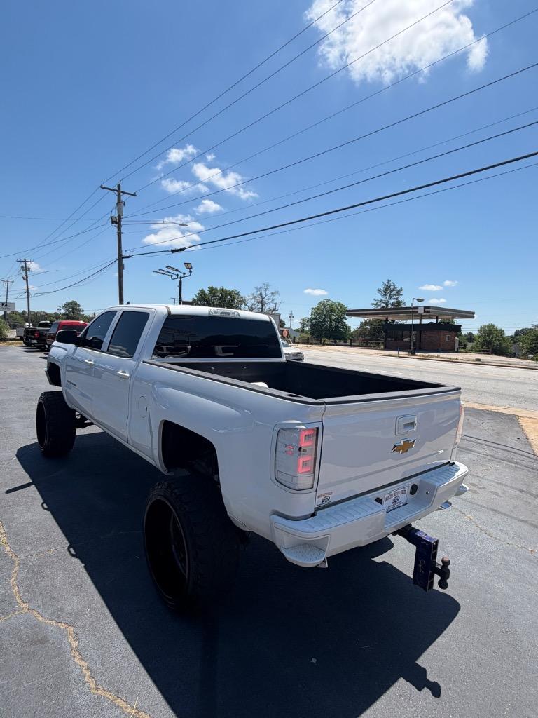 2017 Chevrolet Silverado - $33,990