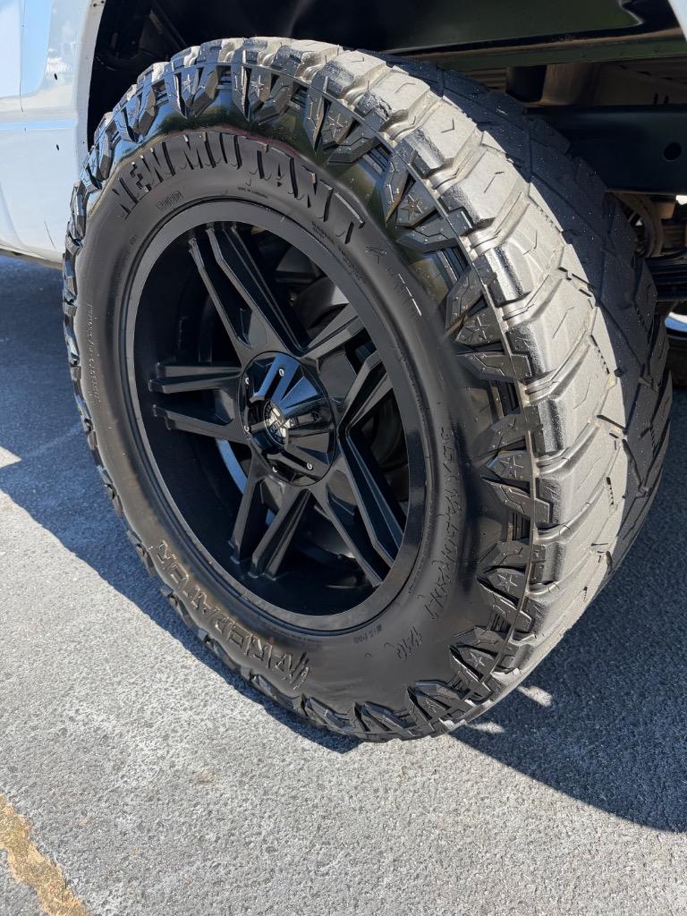 2013 Ford F-150 - $11,500