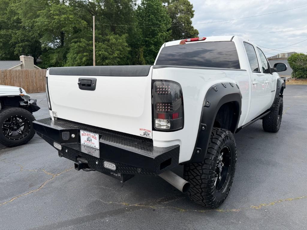 2013 GMC Sierra - $27,990