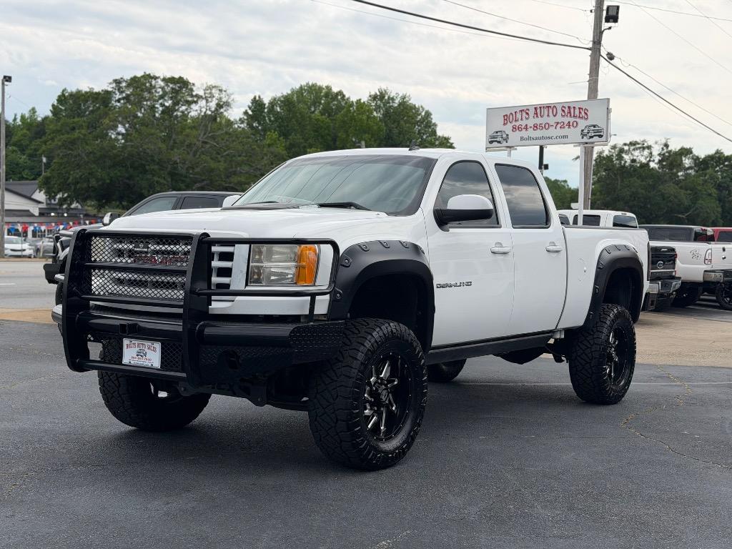 2013 GMC Sierra - $27,990