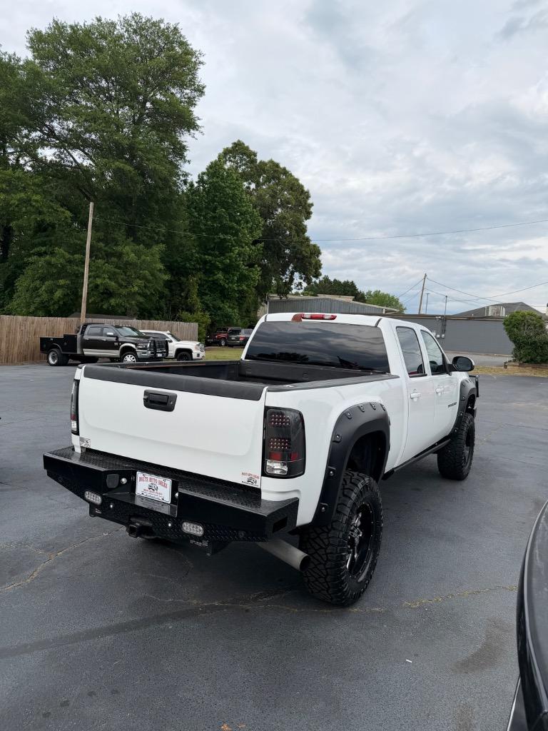 2013 GMC Sierra - $27,990